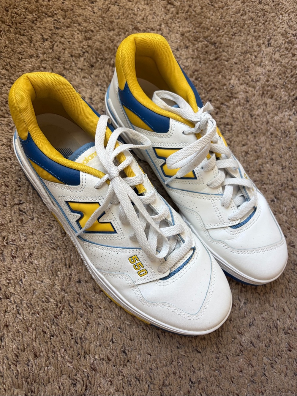 New Balance 550